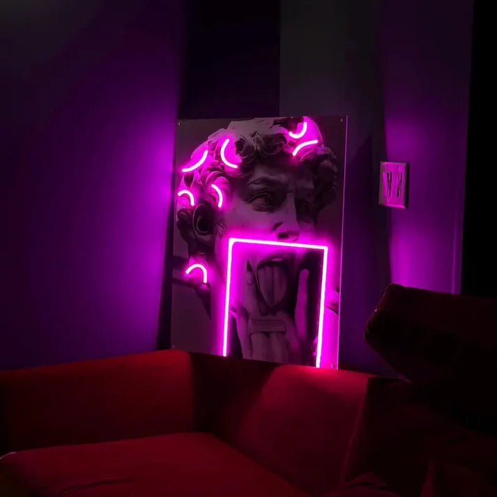 DAVID STATUE UV CANVAS