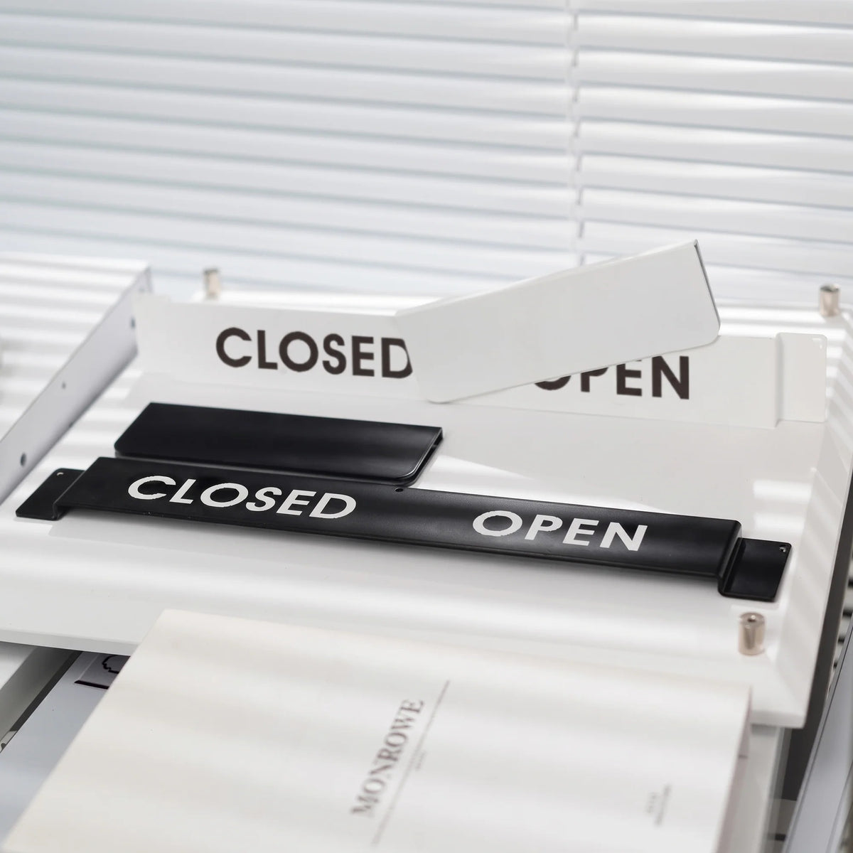 Open / Closed Slider Sign — Modern Wall & Window Shop Sign