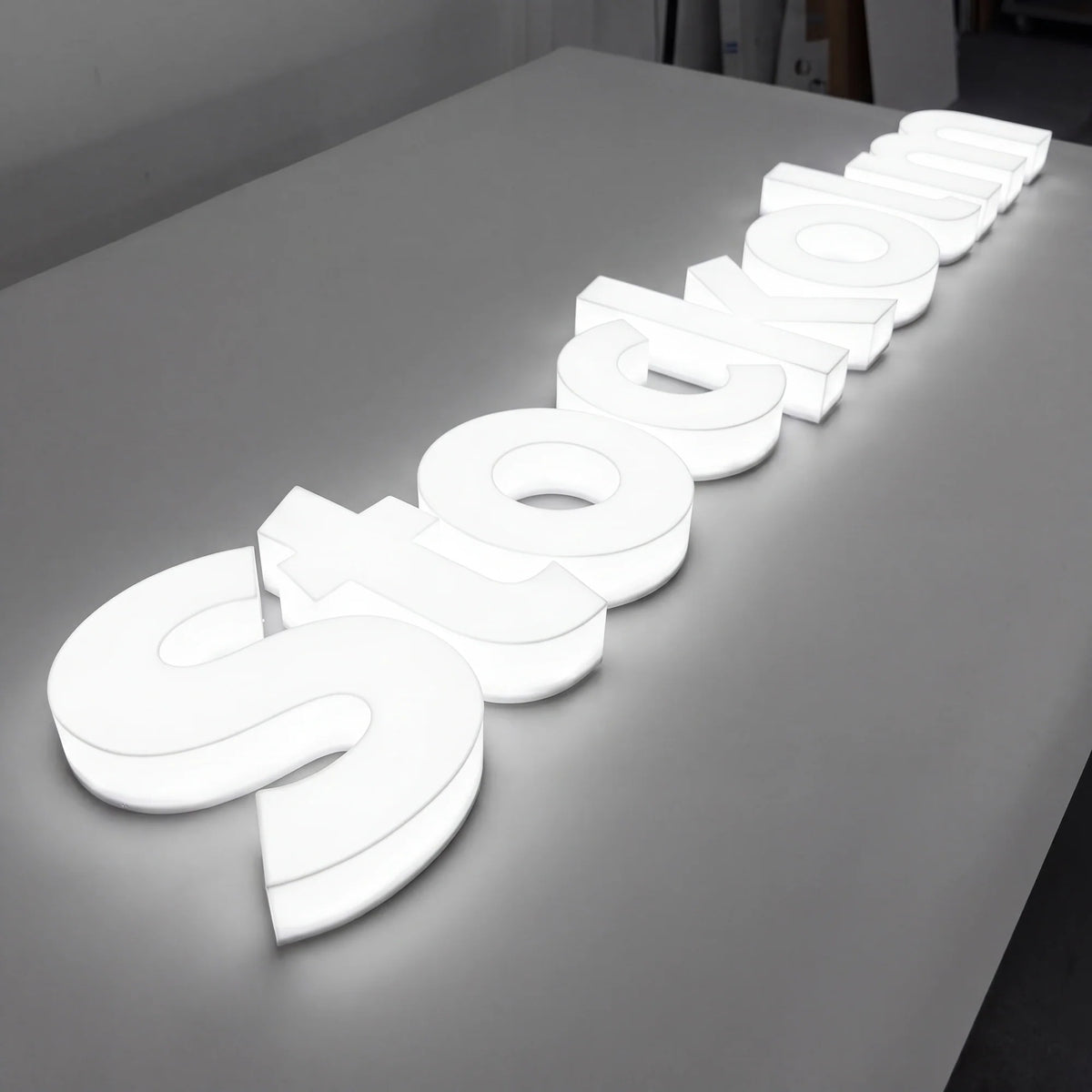 Full Lit 3D Acrylic Letter Sign – Custom LED Business Lettering